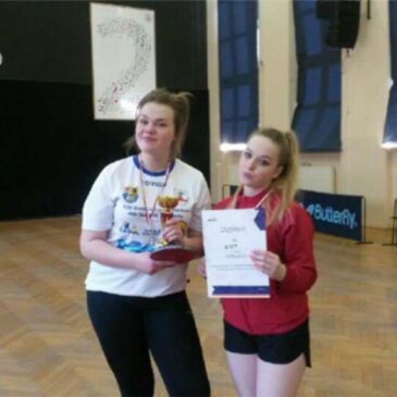 Mistrzostwa Gdyni Szkół Ponadgimnazjalnych w Drużynowym Tenisie Stołowym Dziewcząt