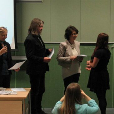 Wyróżnienie w konkursie „Niektórzy lubią poezję…”