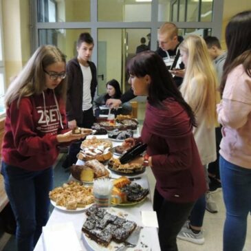 Kiermasz ciast na rzecz UNICEF-u