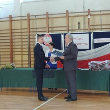 Pożegnanie klas czwartych 2019