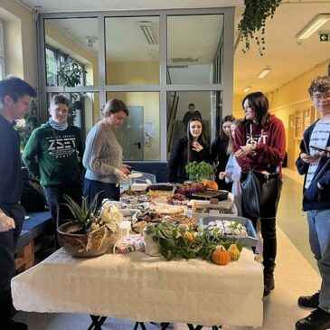 Zbiórka pieniędzy na piłkarzyki