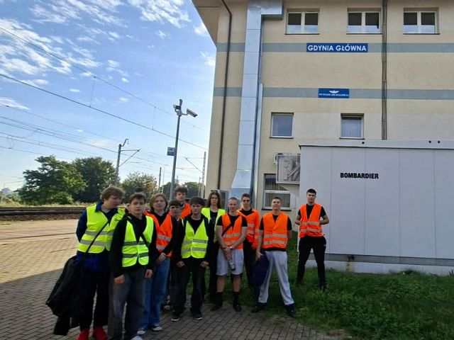 Wycieczka zawodowa klasy 4 R na stację Gdynia Główna